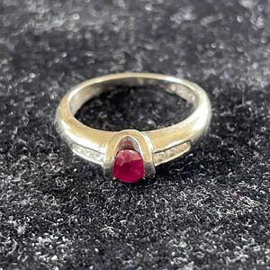 Vintage 10k Natural Ruby Diamond Ring